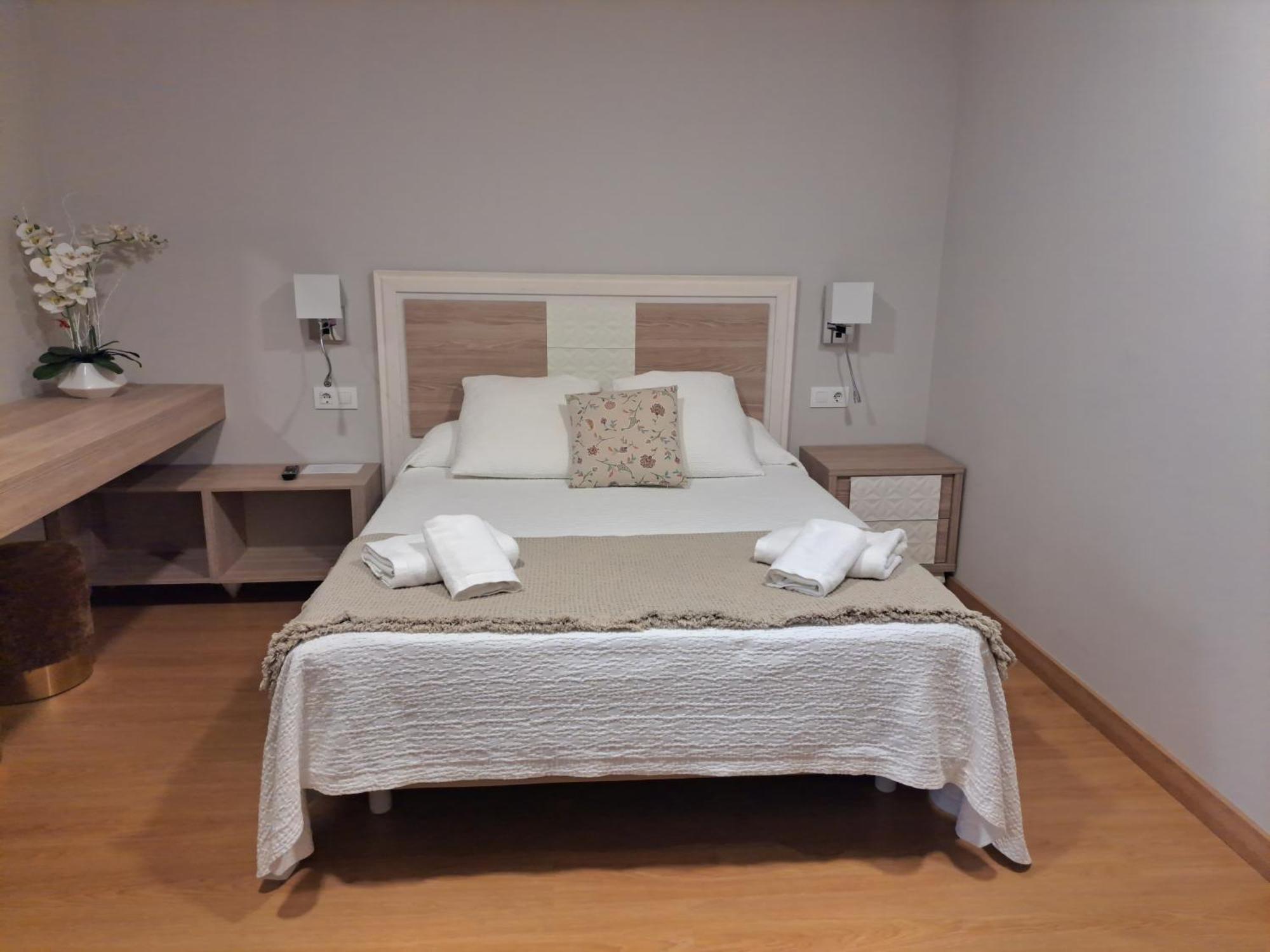 Hotel Roquino Caldas De Reis Εξωτερικό φωτογραφία