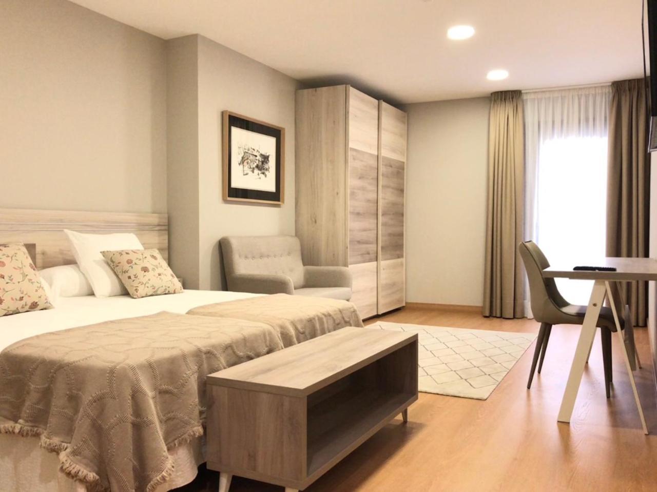 Hotel Roquino Caldas De Reis Εξωτερικό φωτογραφία